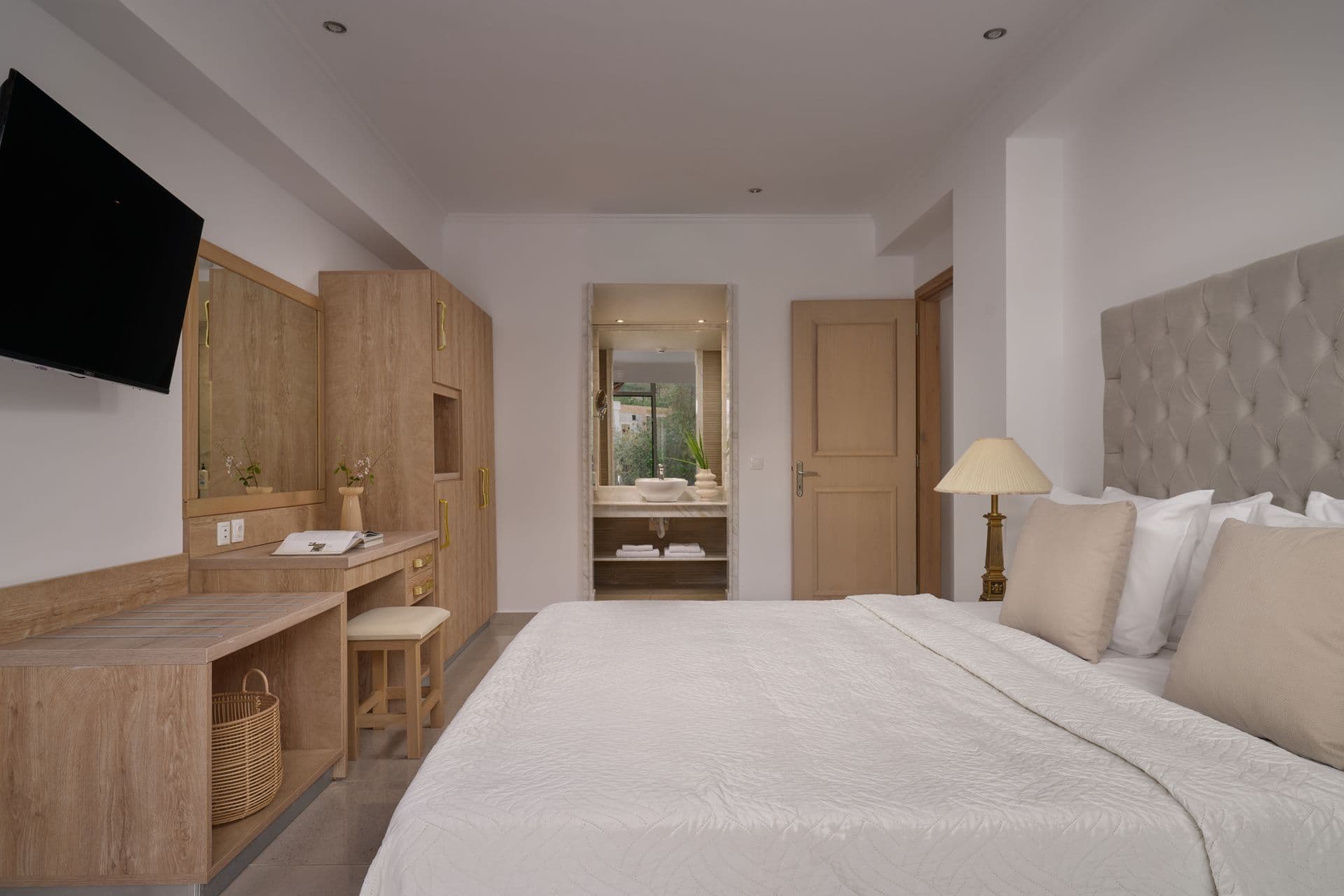 Premium Suite with Private Pool 