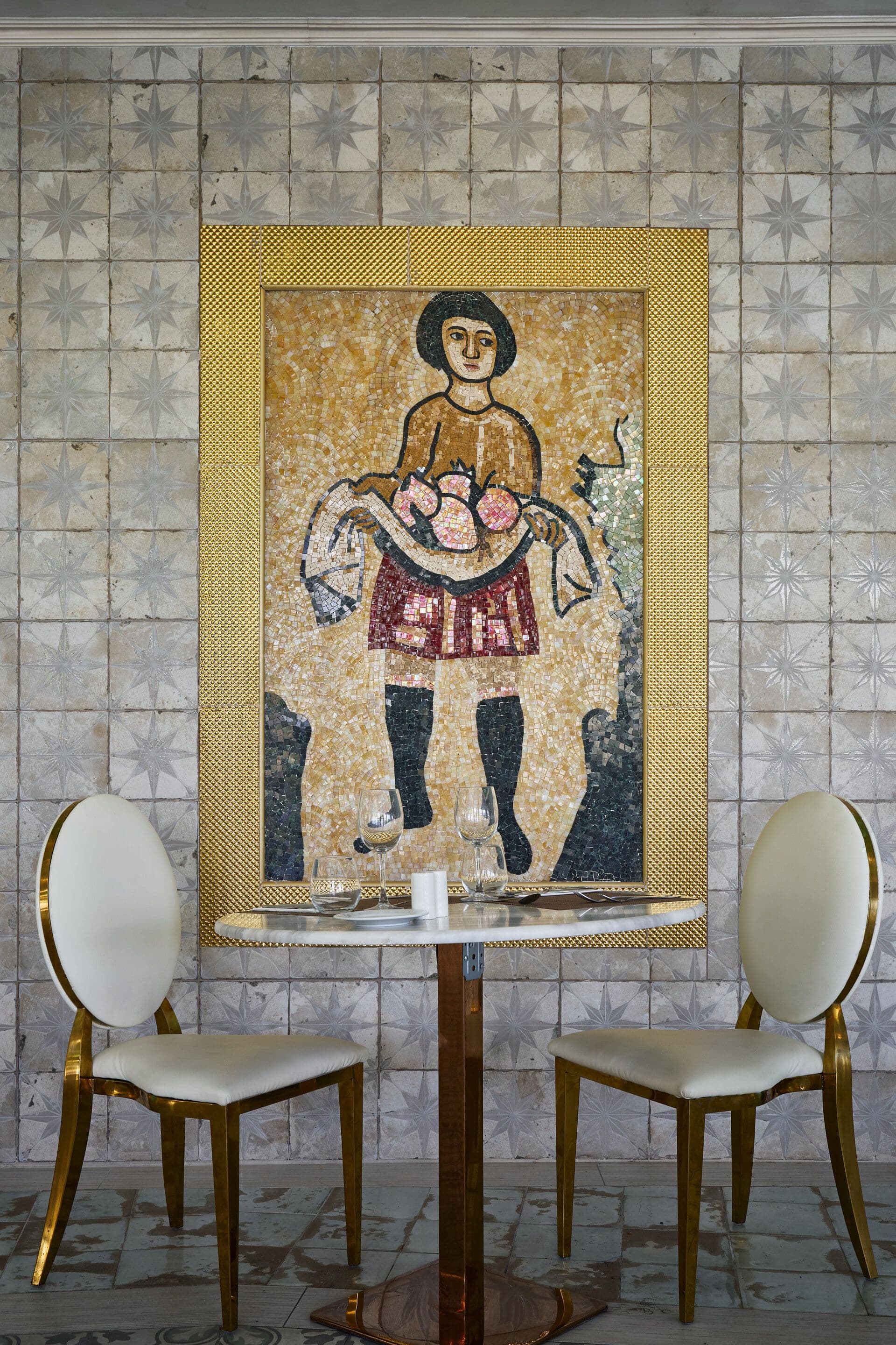 Zoe Main Restaurant