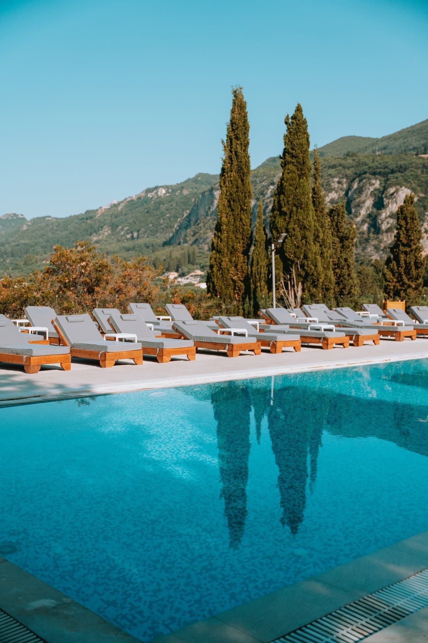 Pools Experience - Paleo