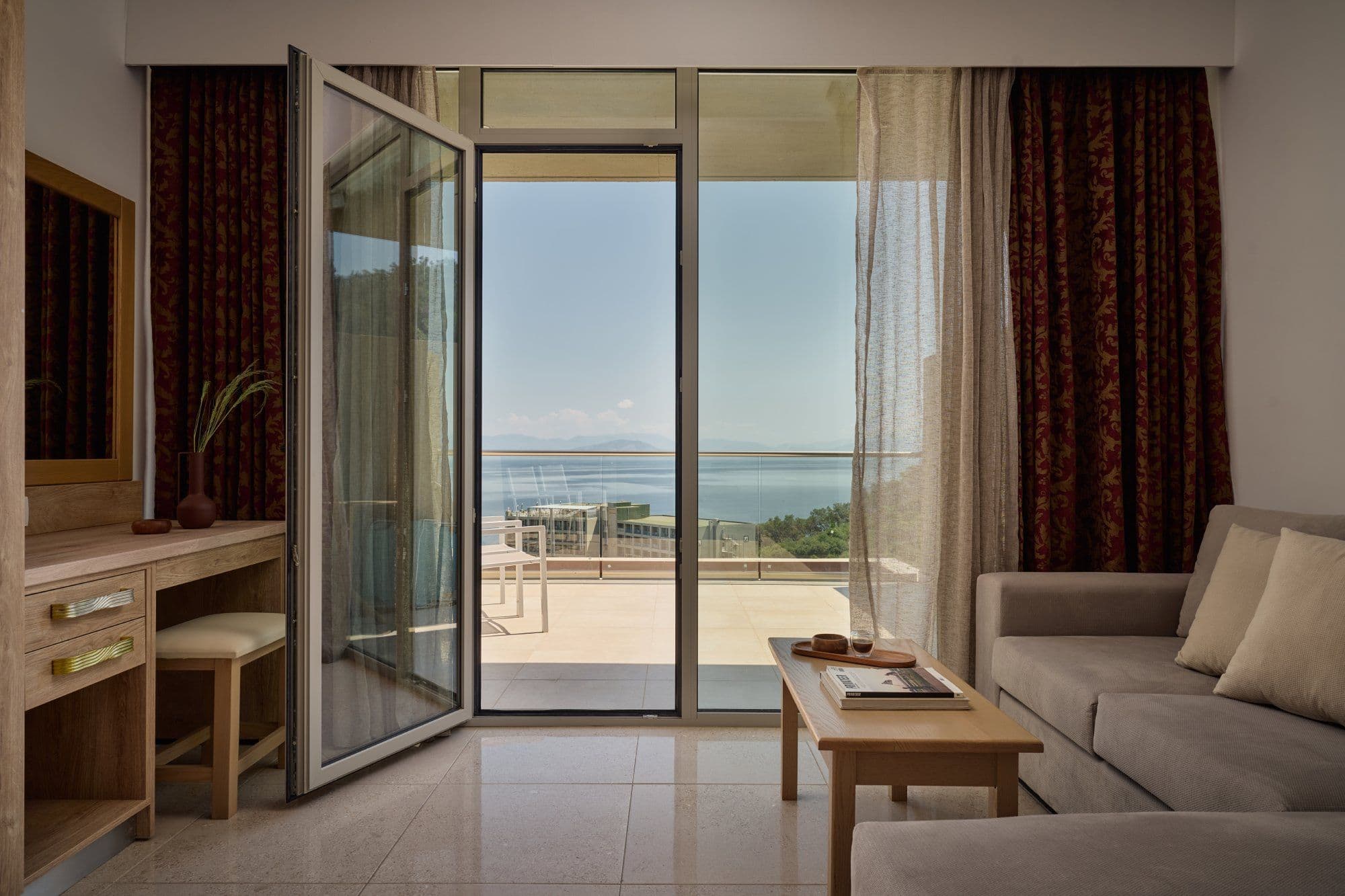 Horizon Sea View Room