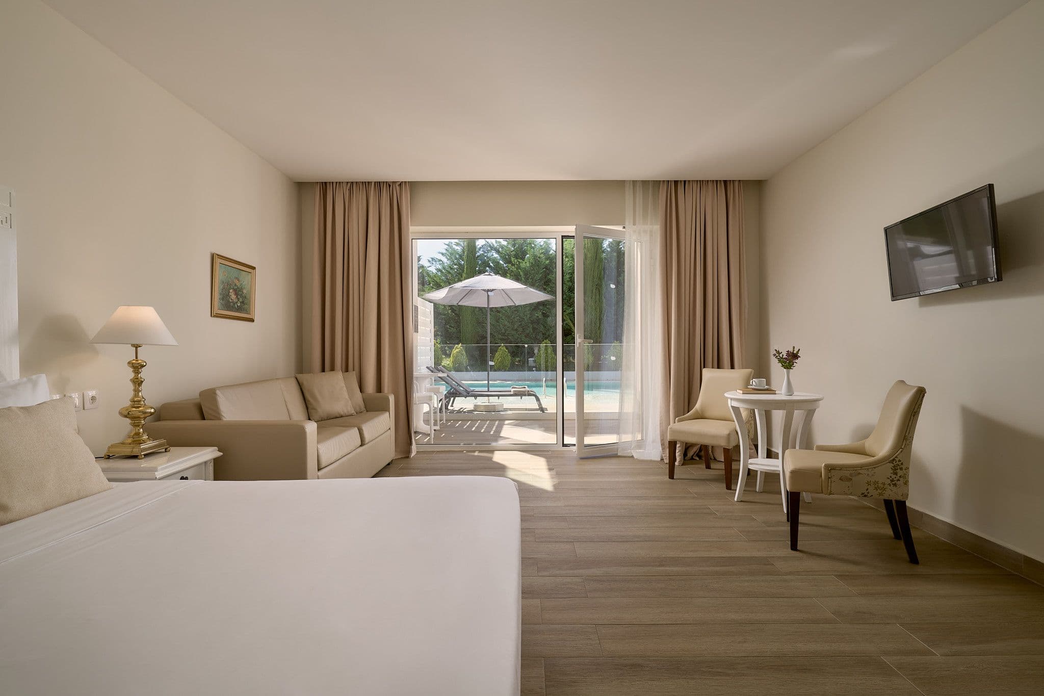 Superior Room Swim Up