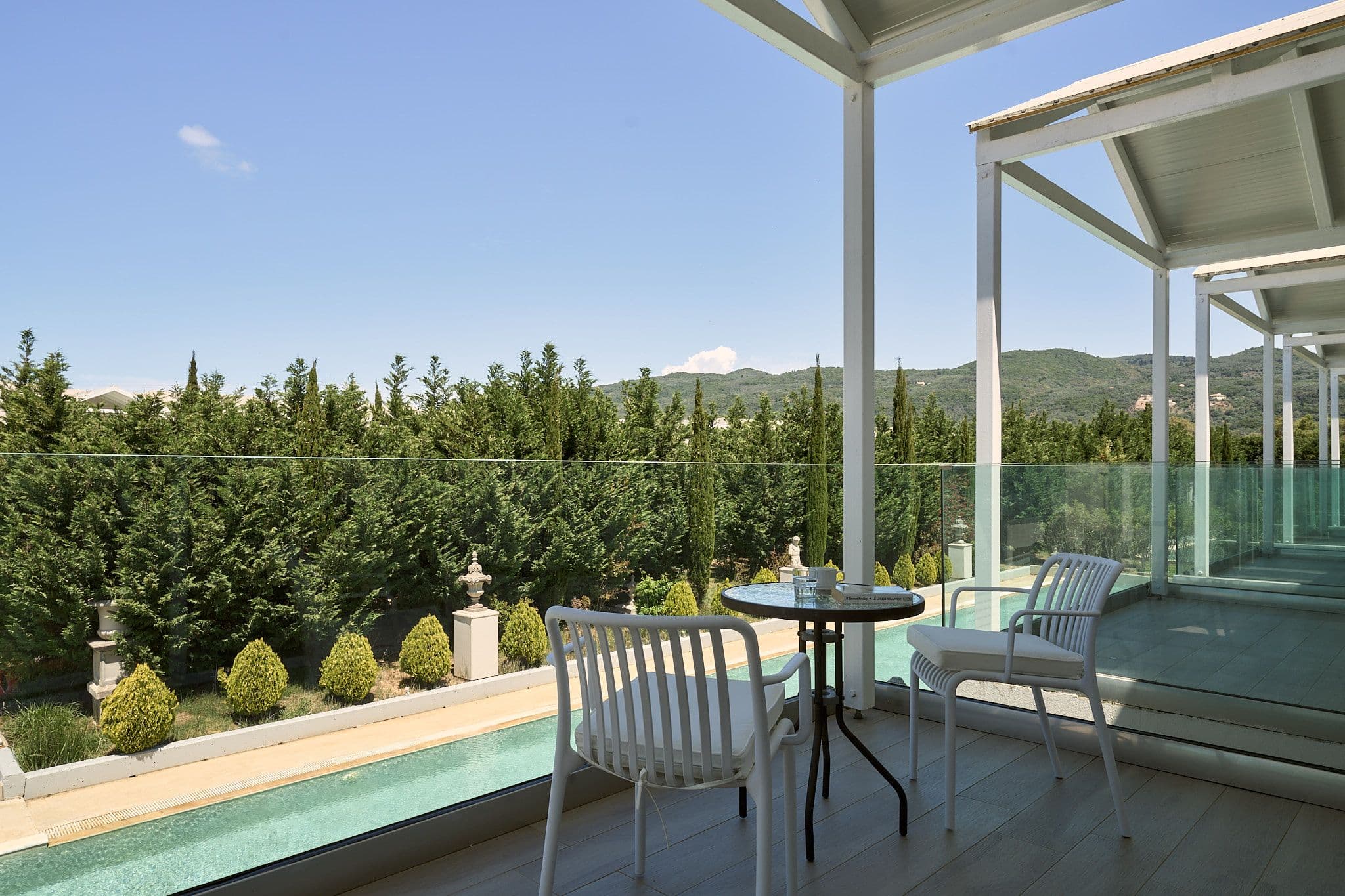 Superior Pool View Room