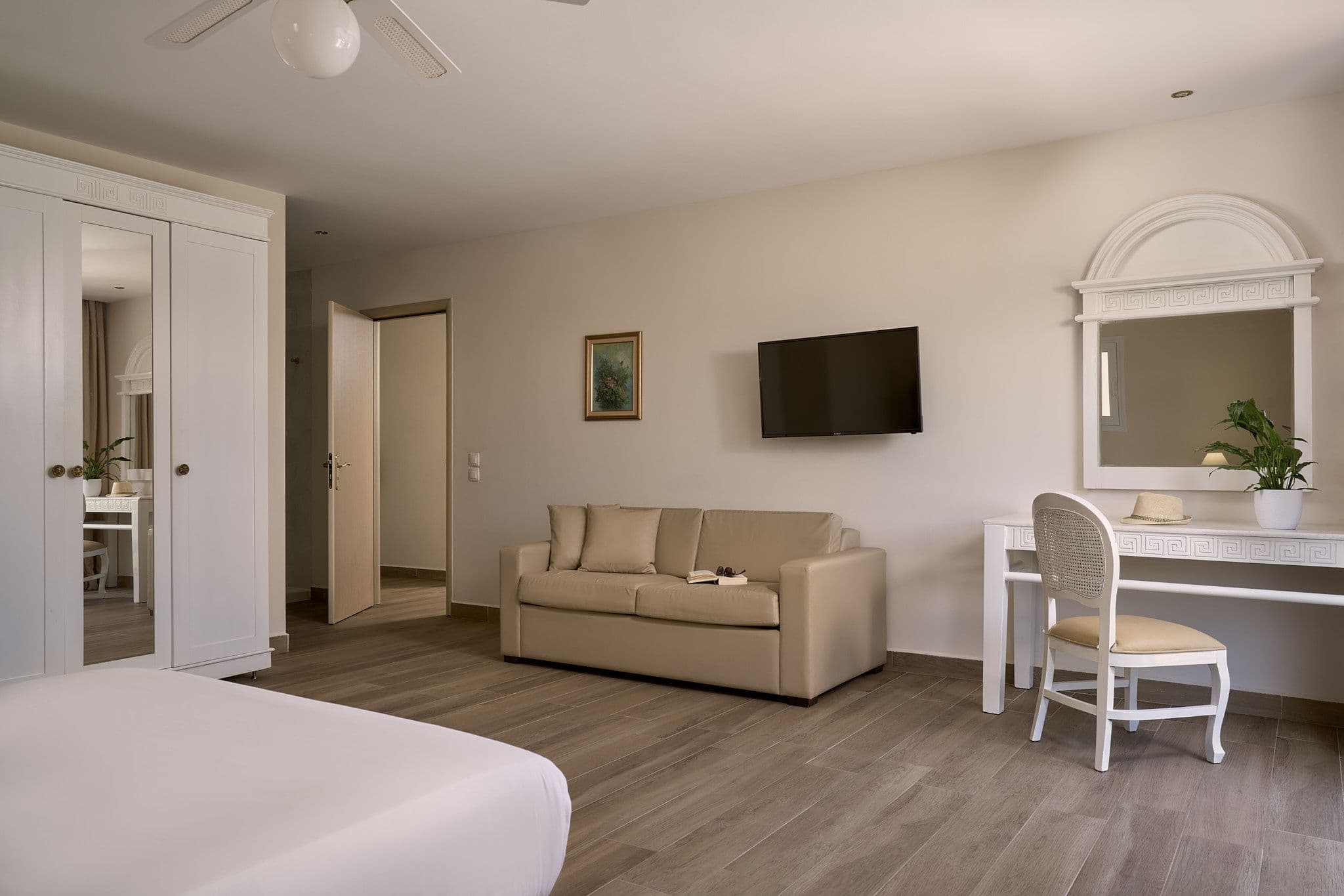 Junior Suite Pool View